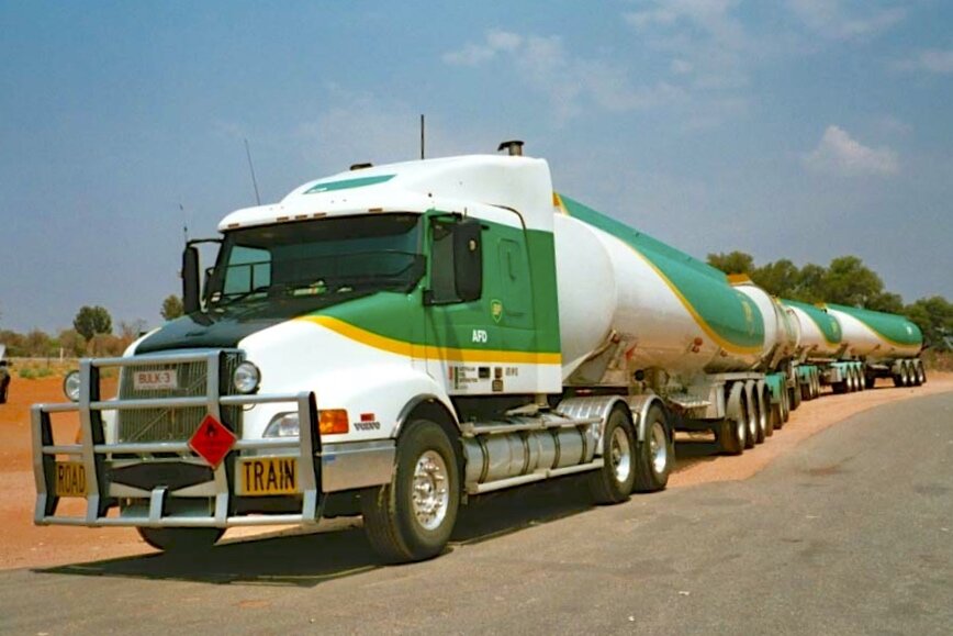 Volvo NH15 BP Tanker
