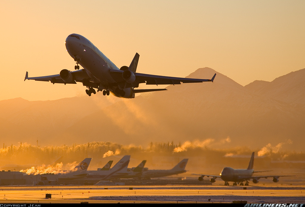 Взлёт MD-11 Фото by Jean from Airliners.net