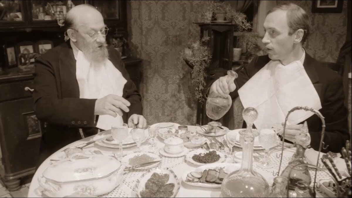 Кадр из к/ф "Собачье сердце"