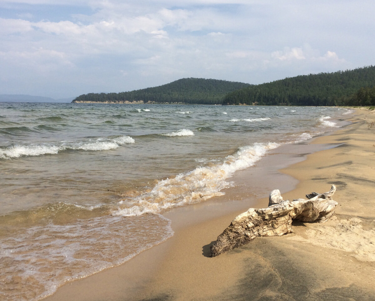 Водопад в Чивыркуйском заливе