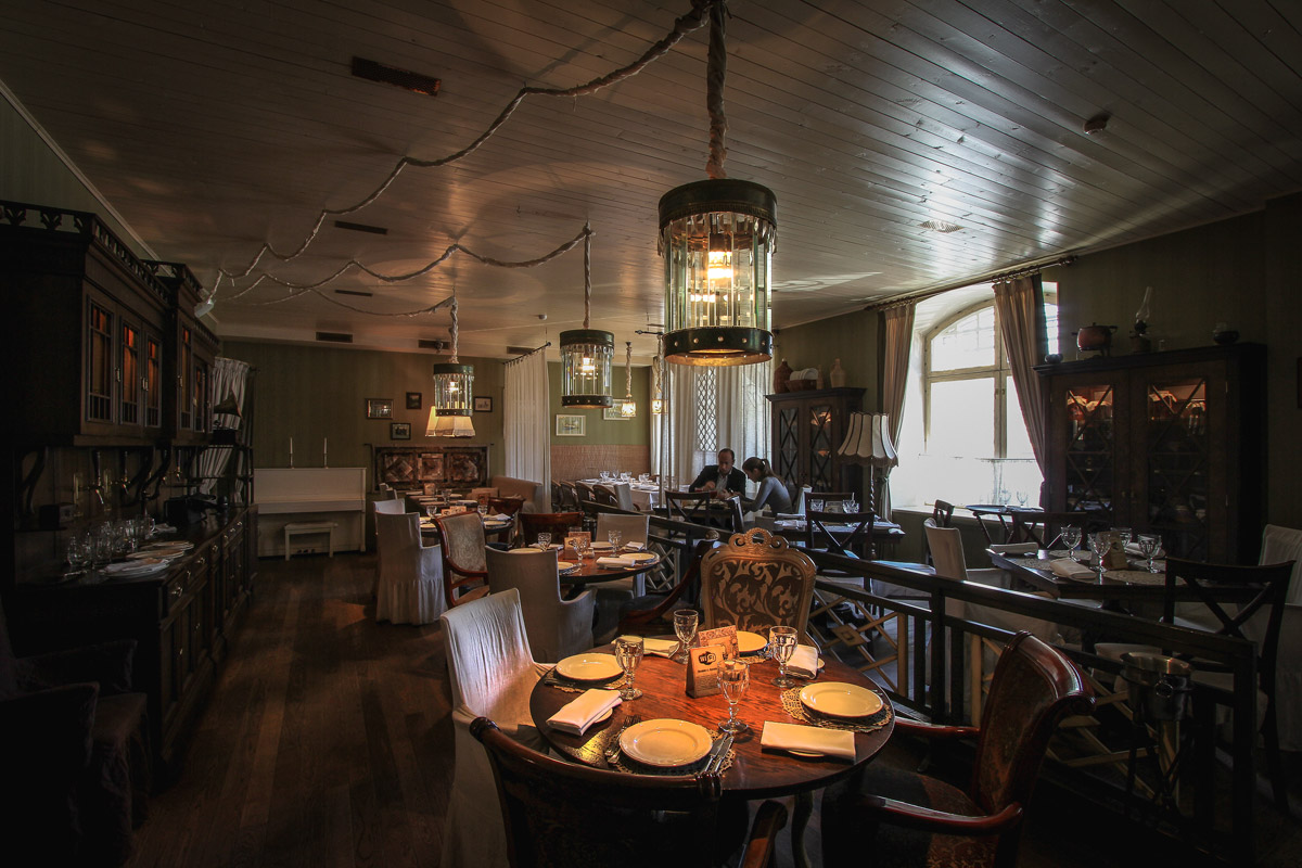 Фото прохор митрич. Рюмочная ватутина 11 спб. Рюмочная интеллигент. Рюмочная интеллигент. Рюмочная.