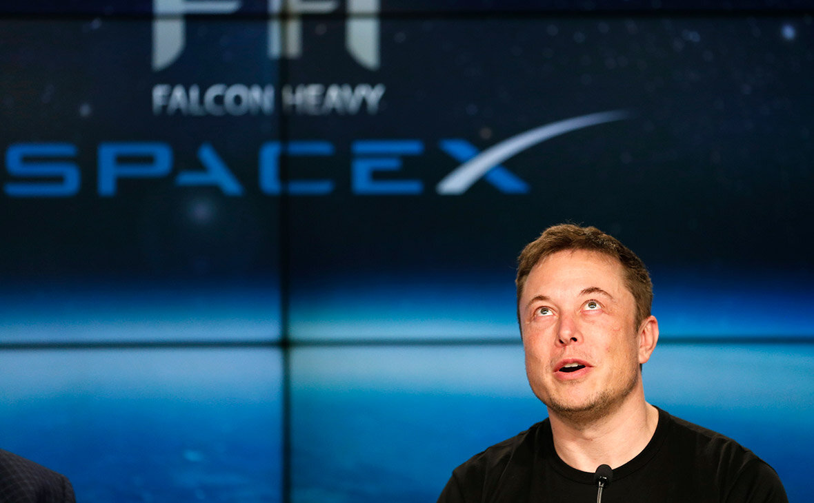 Илон Маск. Источник Фото: Joe Skipper / Reuters