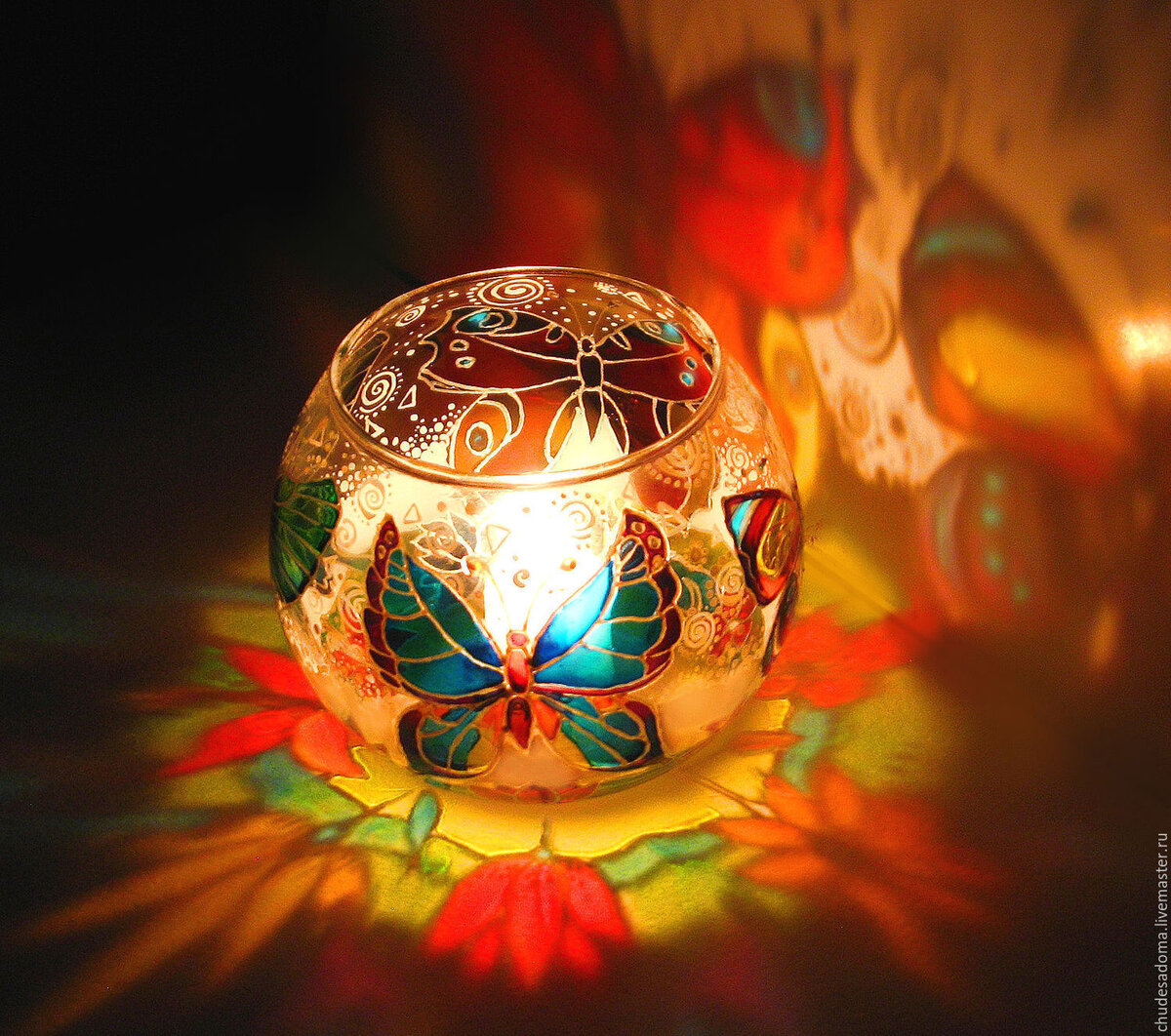 Витражная роспись подсвечника