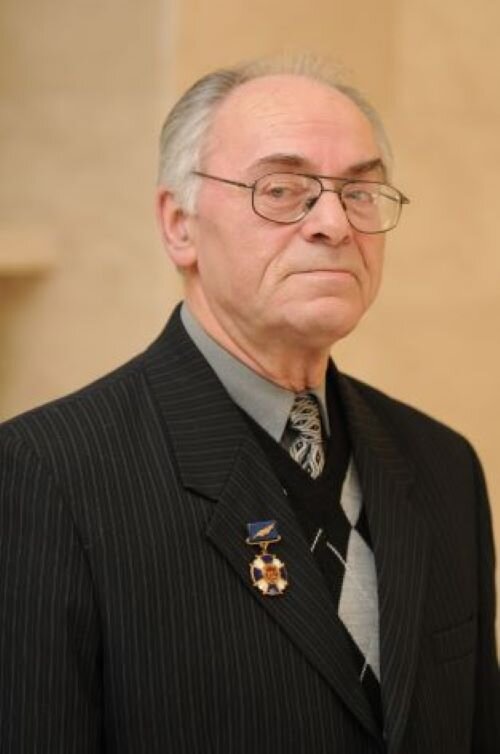 Анатолий Горохов. Фото с сайта http://petrovka-38.com