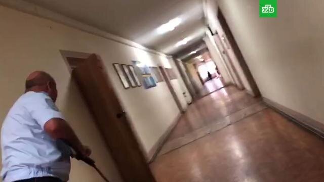 начальник отдела сошел с ума?
