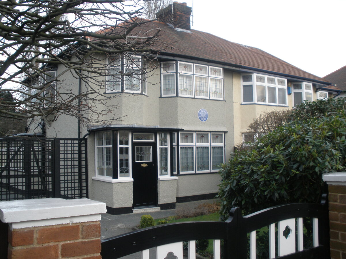 Дом Леннона, фото из открытых источников в интернете