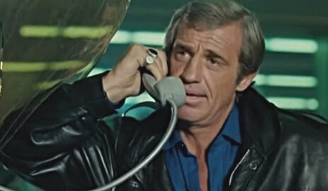 Кадр из трейлера к фильму «Кто есть кто?». Скриншот сделал сам.