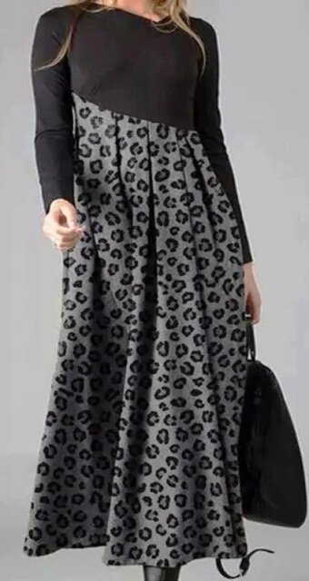 Платье с леопардовым принтом в серой гамме