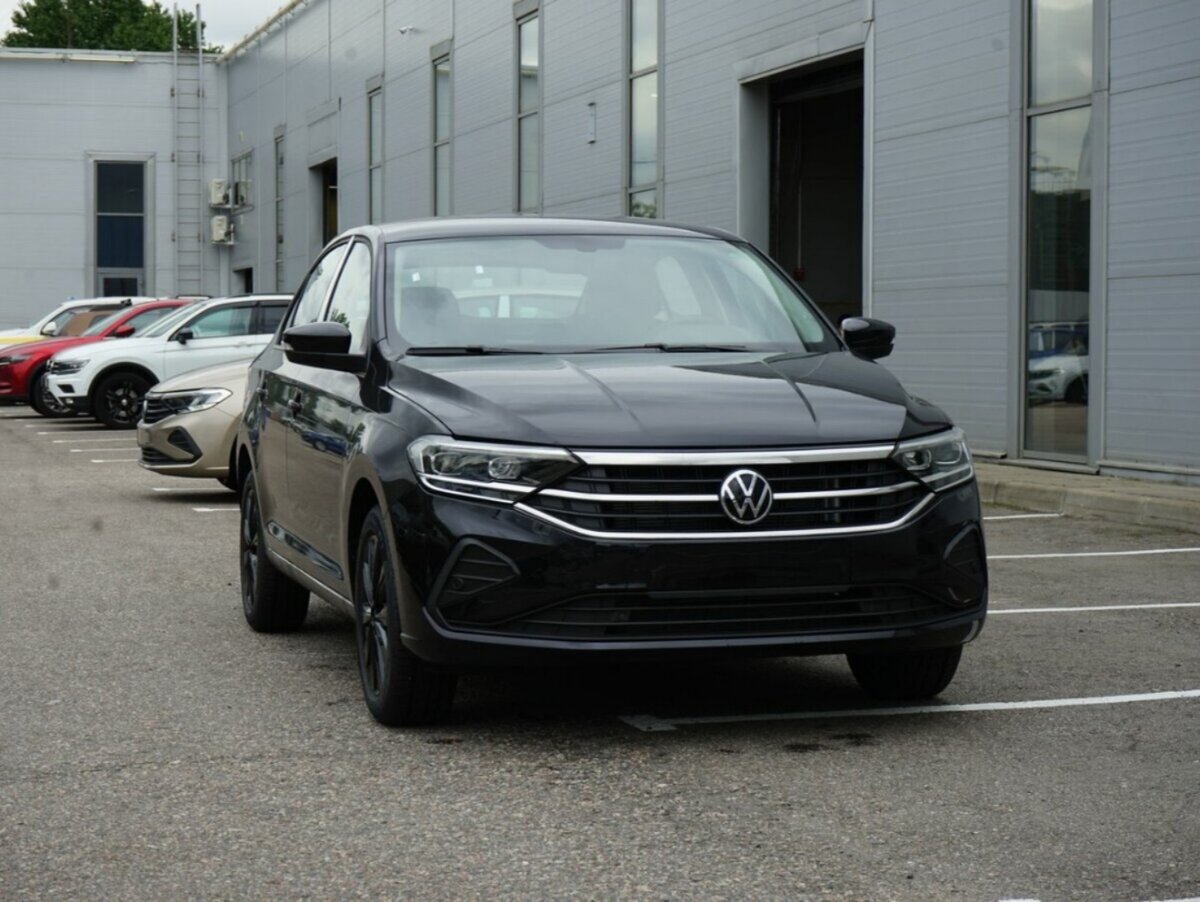 Новый Volkswagen Polo в комплектации Exclusive