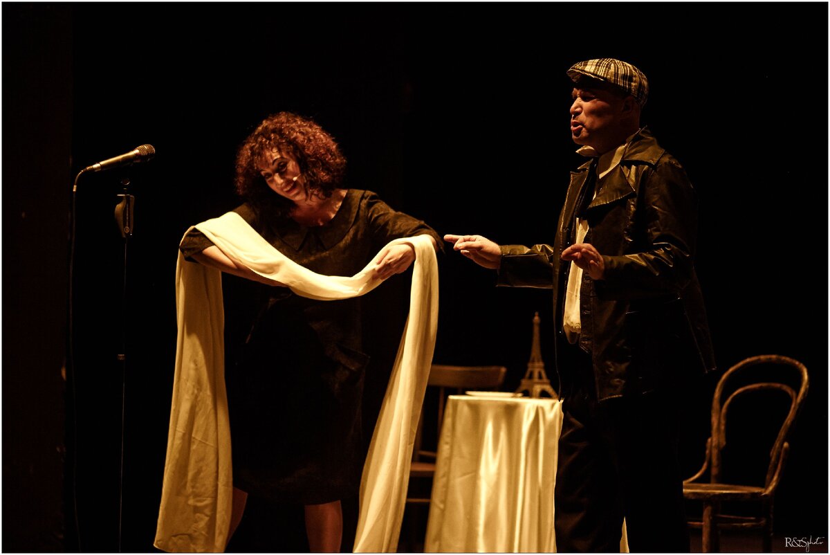 Спектакль "ЭДИТ ПИАФ". Актеры Ольга Антипова и Александр Миронов.