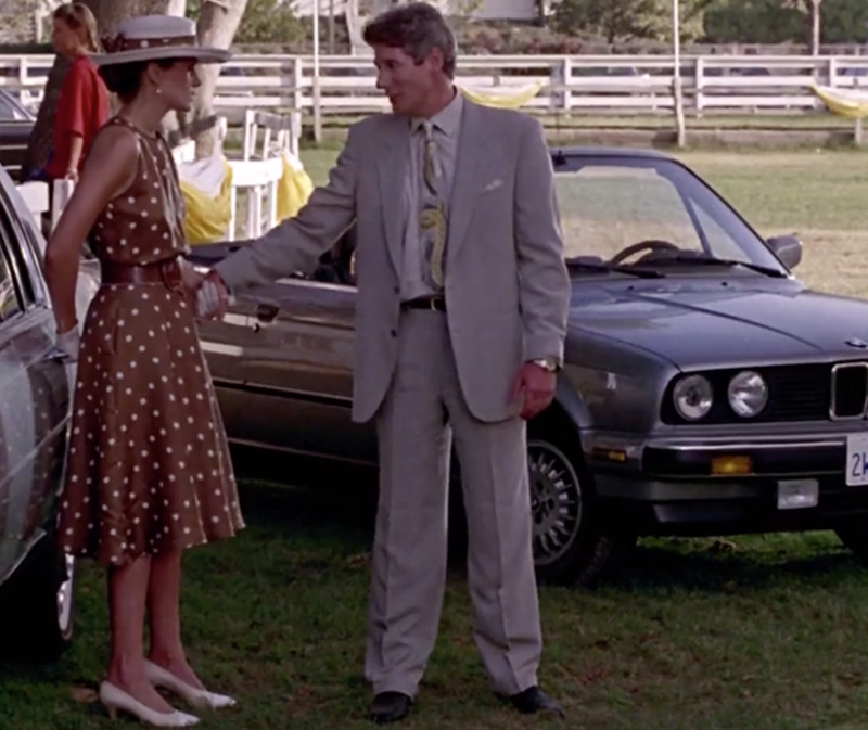 Кадр из фильма «Красотка» (Pretty Woman). Коричневое платье в горошек.