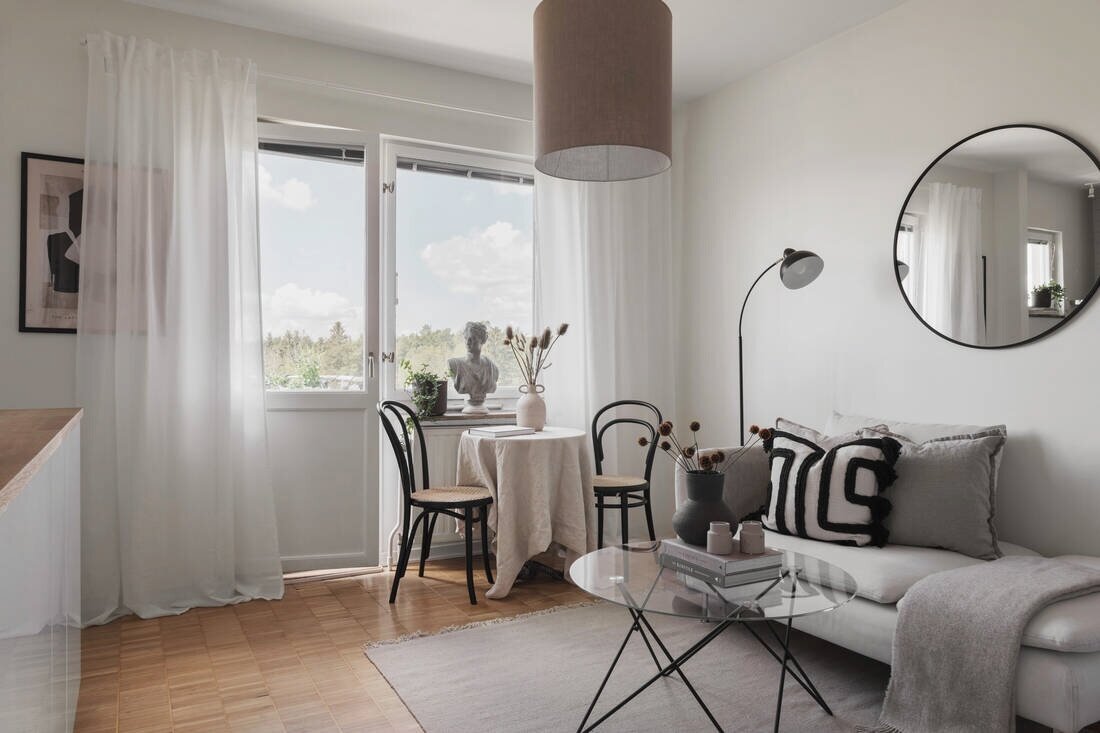 Взято из https://vk.com/kvartirastudio 