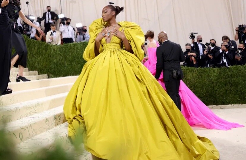  Фото взято с сайта www.vogue.ru