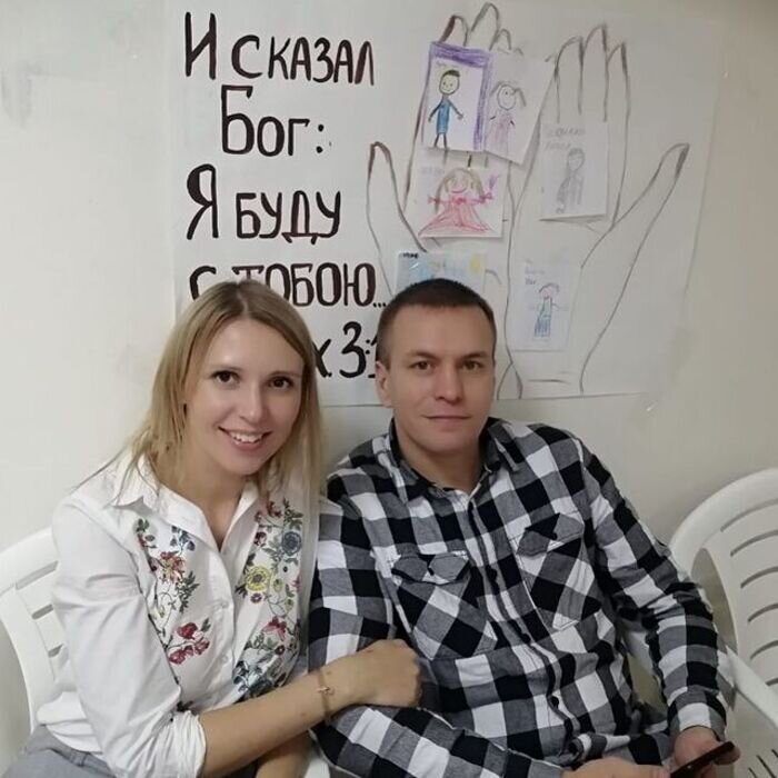 Год женаты детей нет. Девушка с ребенком выходит замуж.