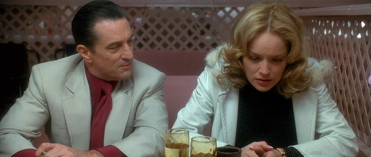 Если играешь с ворами, опасайся за свой кошелек. А если женился на проститутке - бойся за все, что тебе дорого в этой жизни сейчас и в будущем.