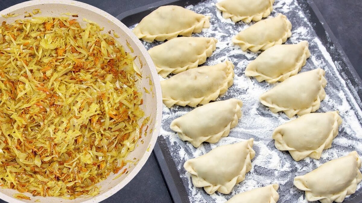 Фото можно листать влево