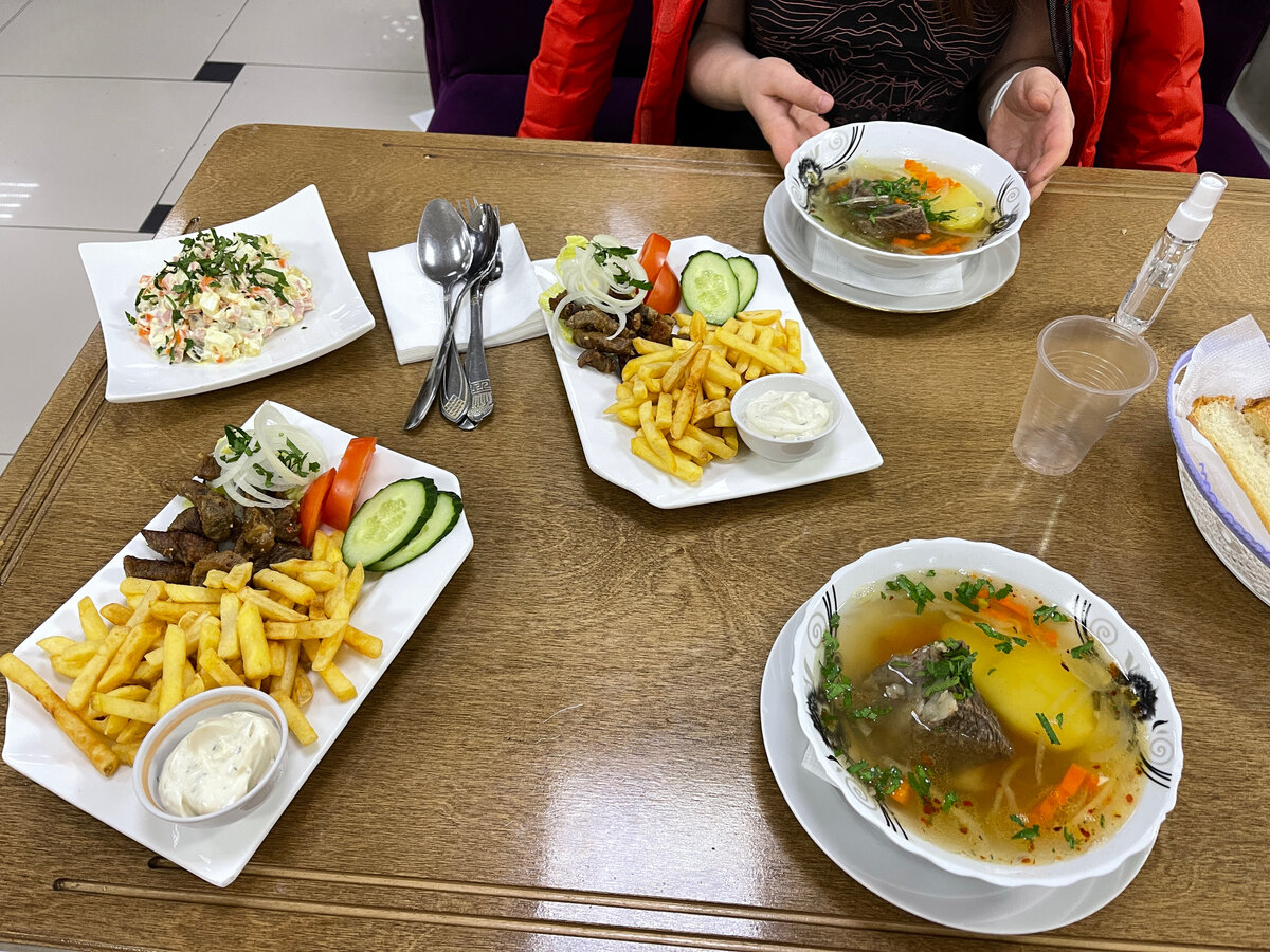 Вот такой незамысловатый ужин у нас получился