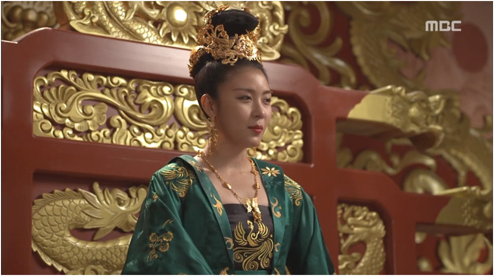 декор иероглиф ци. китай энергия ци. ци ха. китайский иероглиф ци. иероглиф огонь ян.