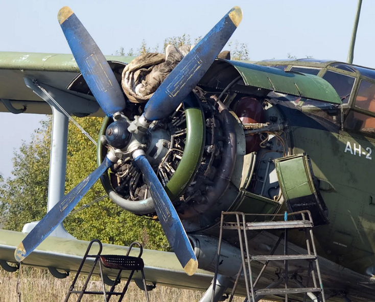 Мощность двигателя самолета ан 2 равна 740. АН-2 двигатель аш-62ир. Двигатель аш-62ир. Двигатель кукурузника АН 2. Мотор ан2.