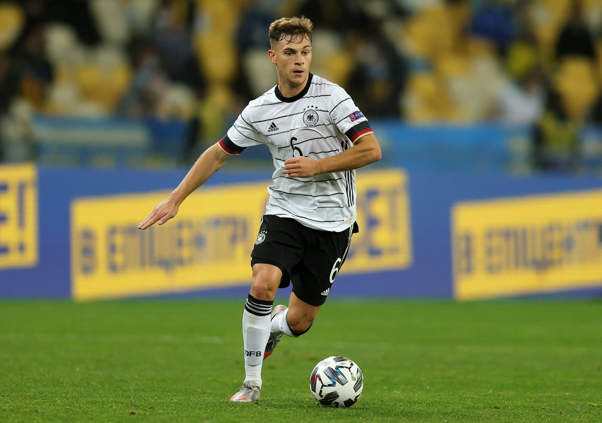 Germany austria handball 15 01 2022. Йозуа киммих 2022. Em im. Юсуф стивенс. Пеллегрини, доменико.