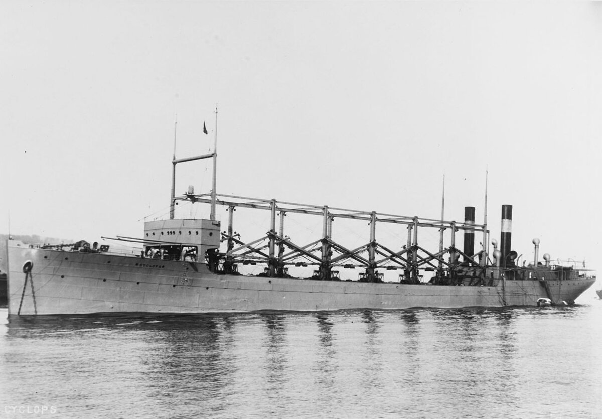 "Циклоп" на Гудзоне. 1911 год.