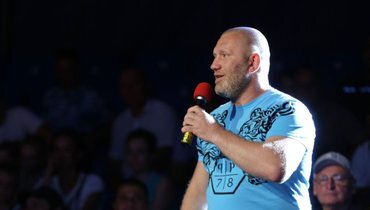 «Пофиг, встал Емельяненко на путь исправления или нет». Харитонов: АЕ vs Дацик, «выставочный бой», олдскул  📷
