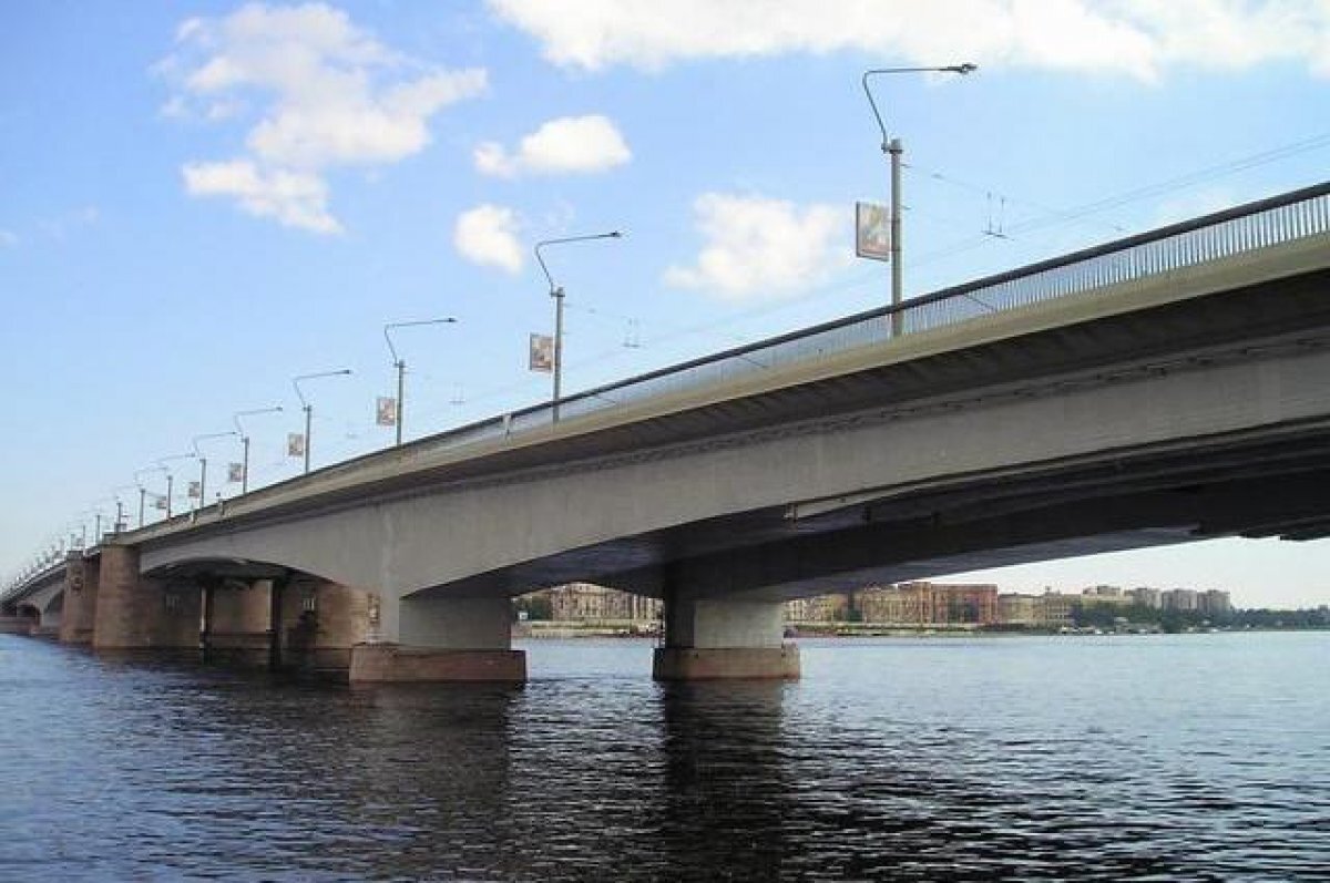 Александр невский мост