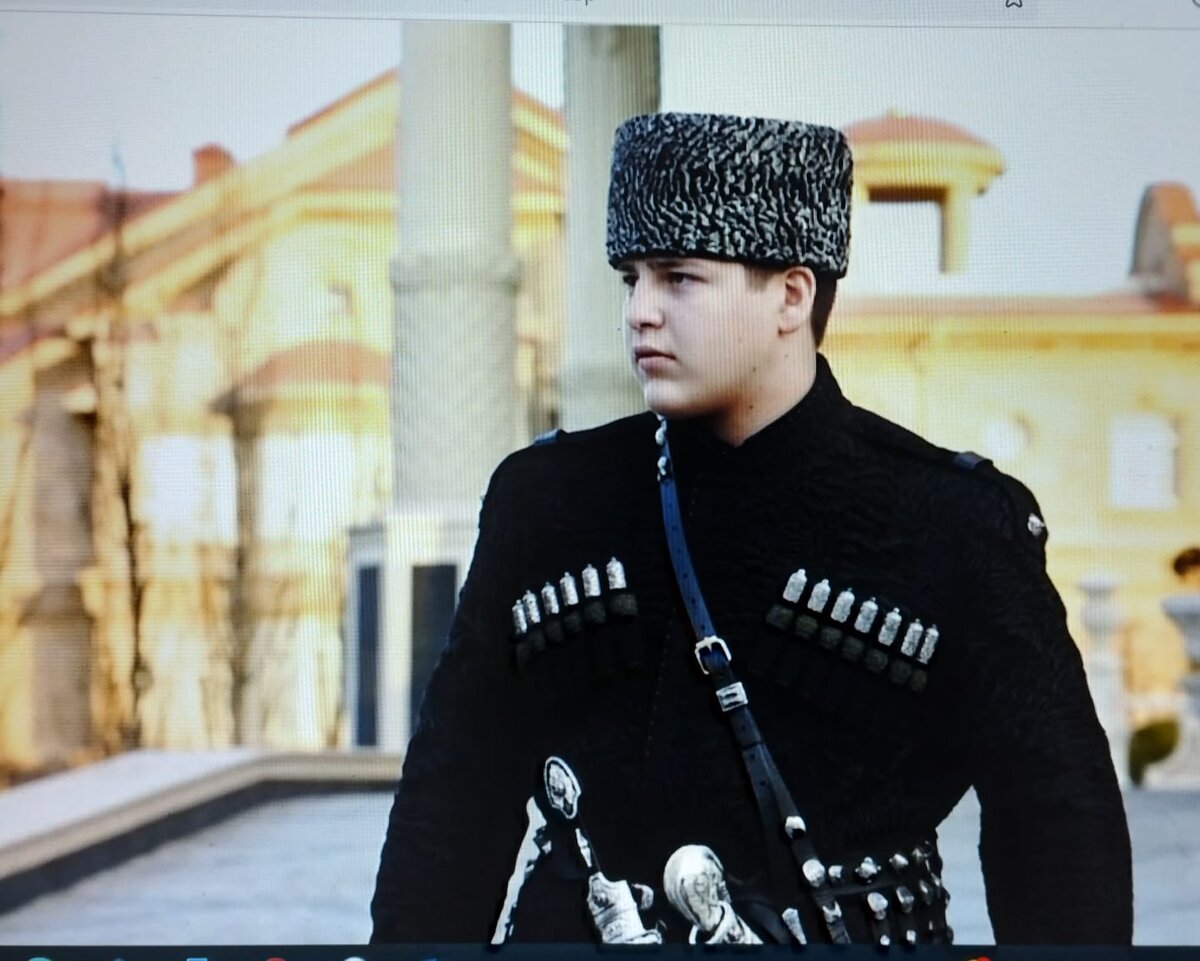  16 августа 2023 г.
Уполномоченный по правам человека Татьяна Москалькова получила обращение Журавеля, в котором студент заявил, что в СИЗО его побил сын главы Чечни.