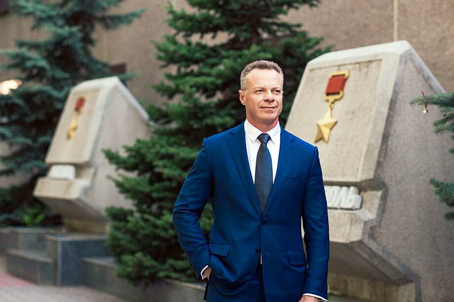 Действующие лица. Нарушитель предвыборного штиля – Роман Кияшко.
Фото: сайт Севастопольского отделения КПРФ