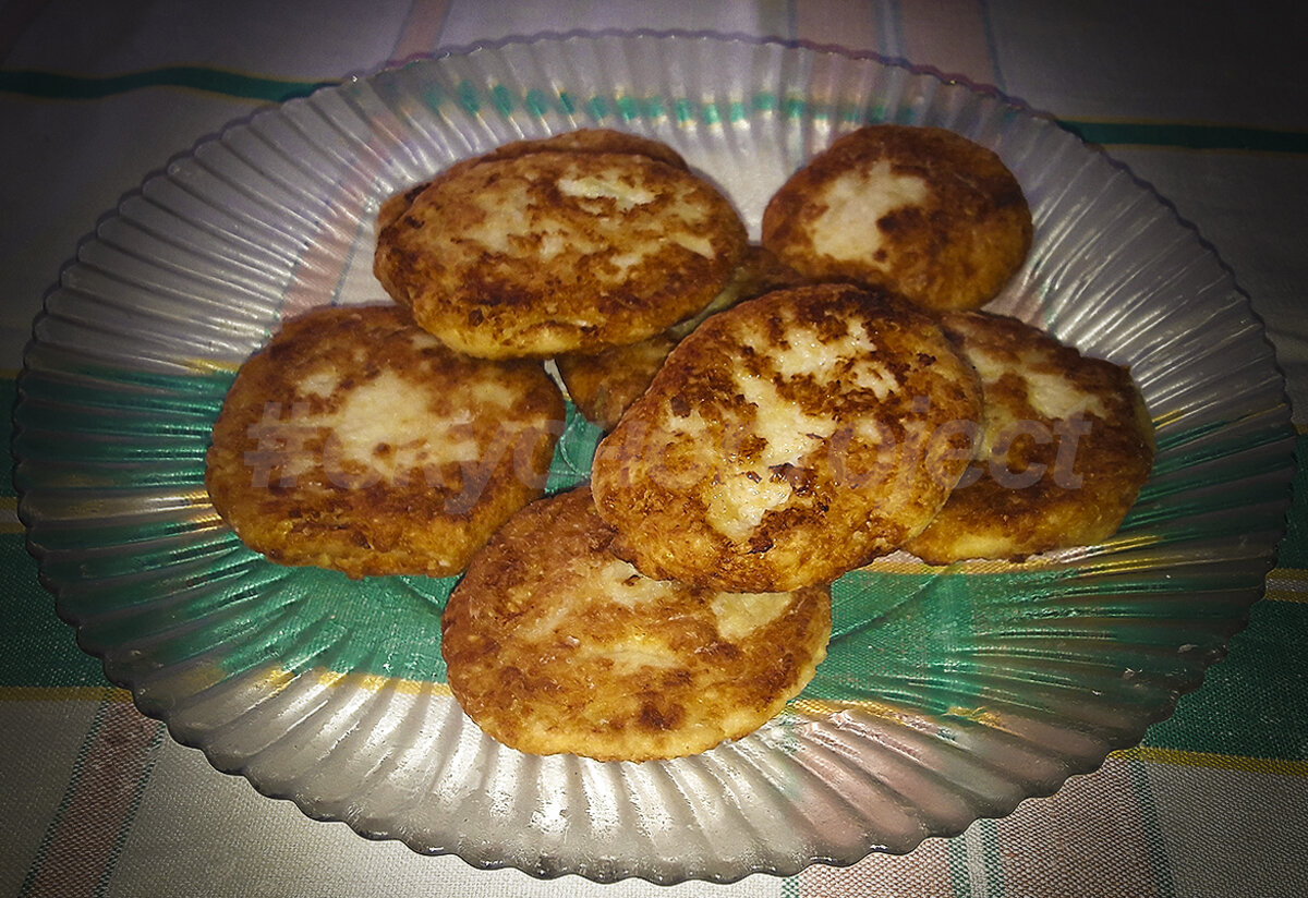Котлеты из куриного фарша с овсянкой и капустой