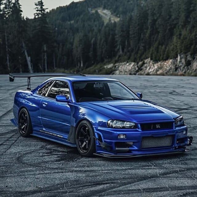 Nissan Skyline GT-R R34
