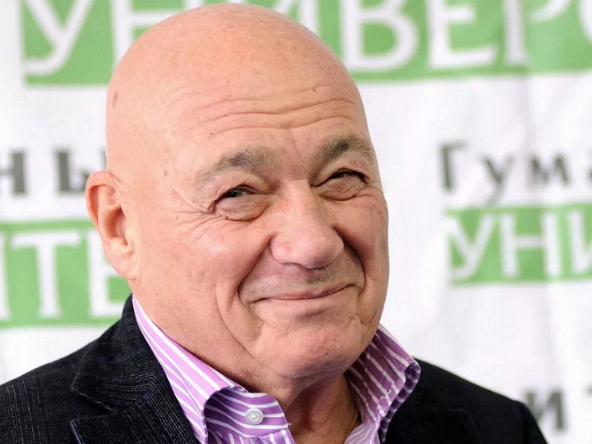 Где сейчас познер. Познер Владимир Владимирович. Влади́мир Влади́мирович По́знер. Познер сейчас. Владимир Познер фото сейчас.