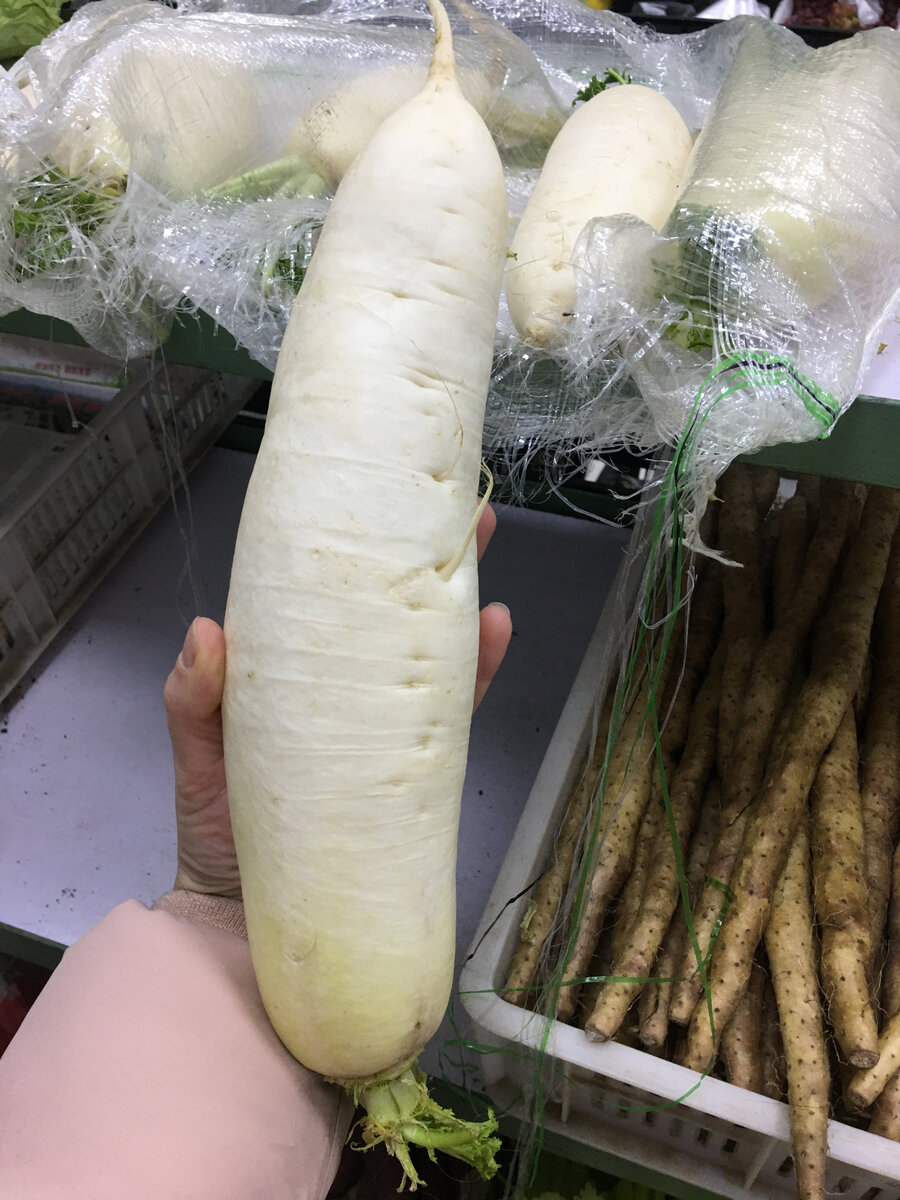 Какого размера овощи в Китае !
