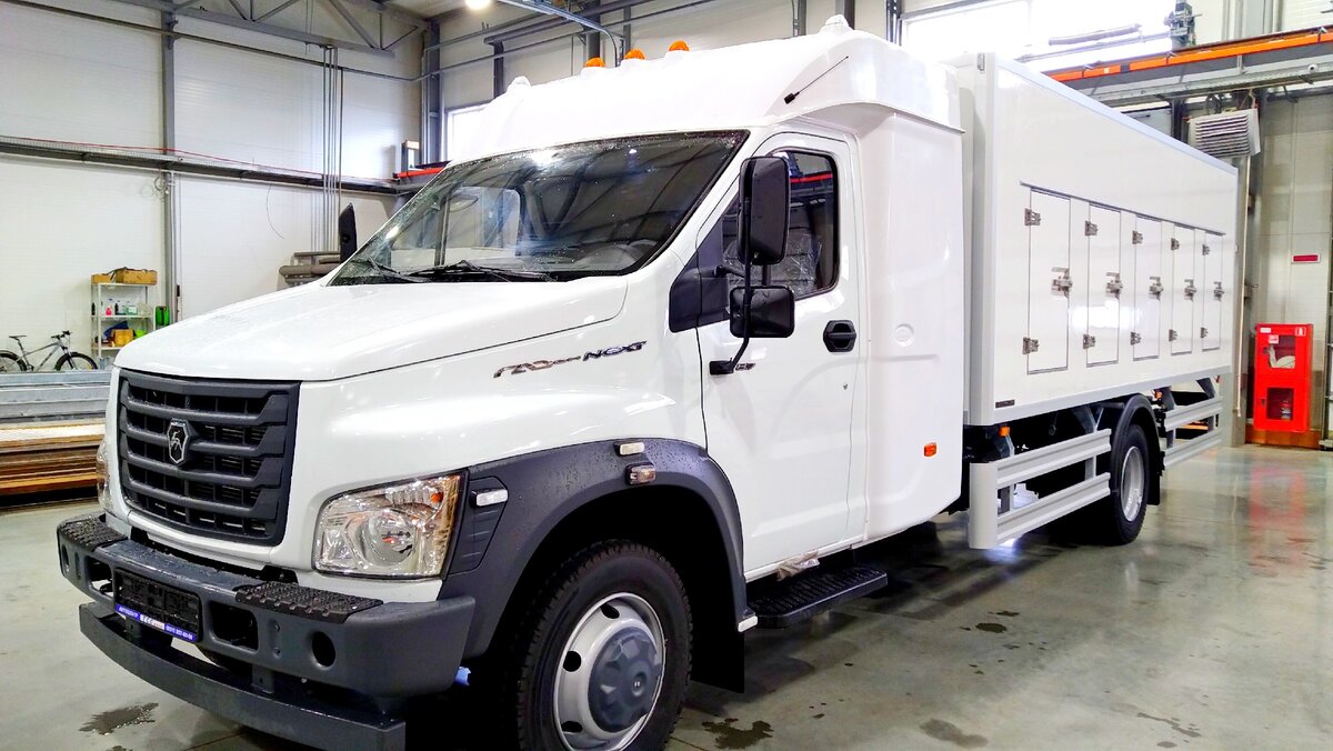 Новенький газон некст для перевозки мороженого, ниже видео про машину