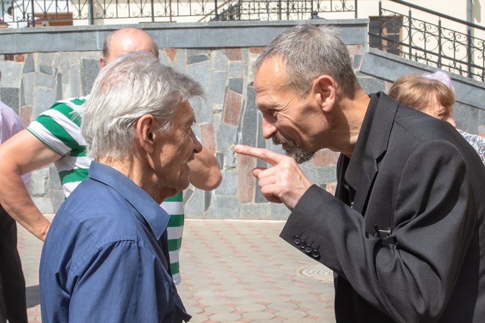 ОГП съезд. Перерыв. Дискуссии. В.Романовский и Astrofilosof