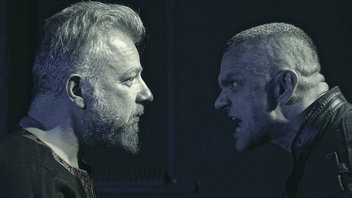 Сергей Пахомов и Владимир Епифанцев. Кадр из готовящейся к выходу второй части "Зеленого слоника" 