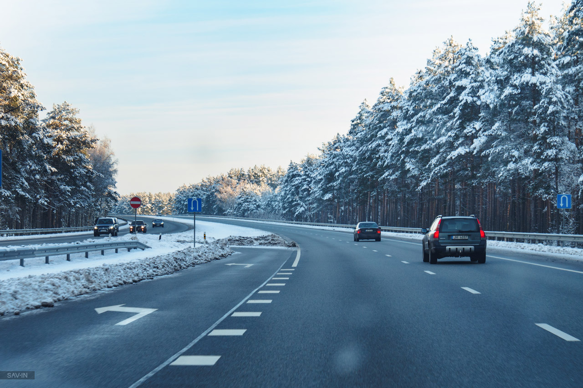 Участок трассы в Латвии. Чистота! 