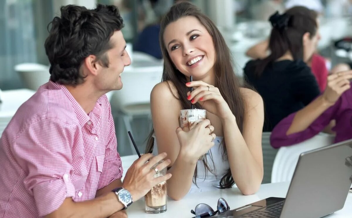 Как заполнить анкету на сайте знакомств, чтобы девушки тобой сильно интересовались