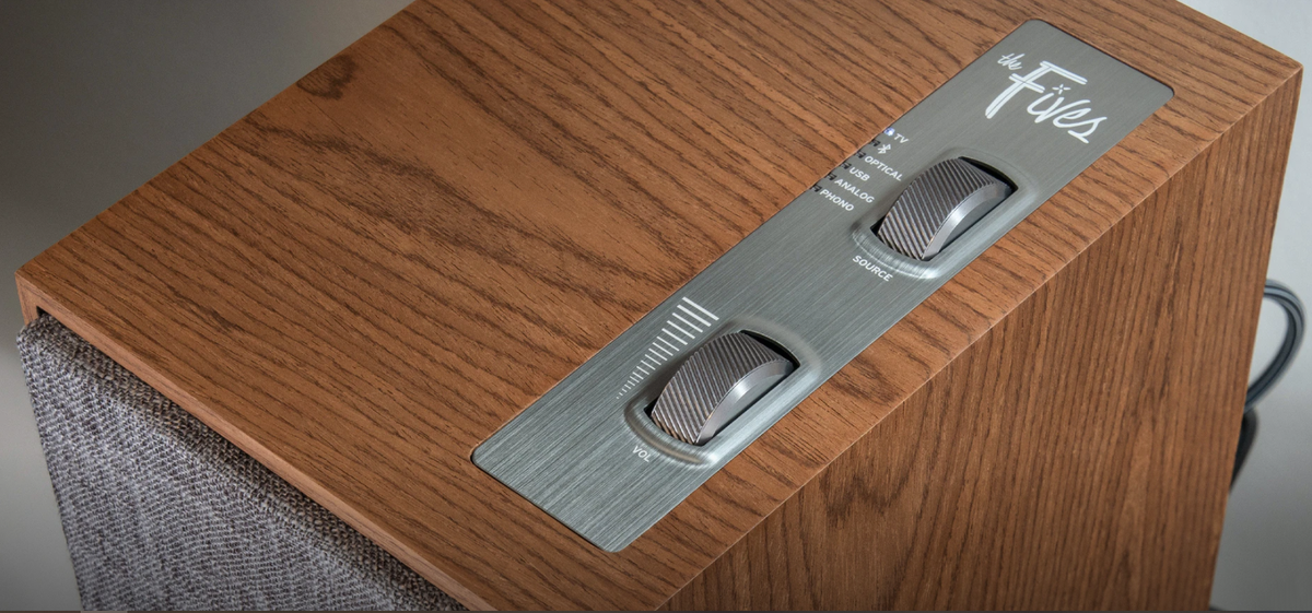 Klipsch The Fives. Изображение с официального сайта производителя klipsch.com
