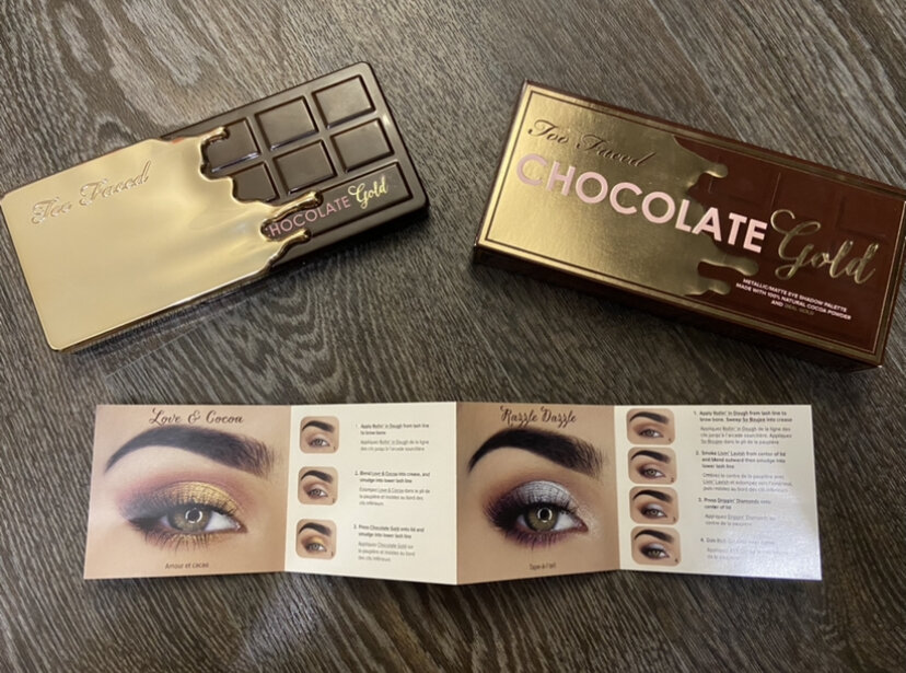 внутри подсказки для макияжа