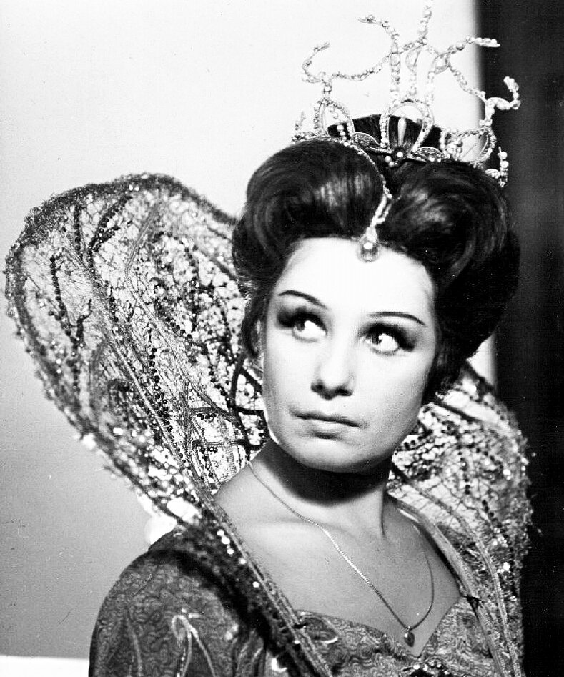 Нина Терентьева в образе Марины Мнишек из оперы Модеста Мусоргского "Борис Годунов". Фотография из открытых источников 