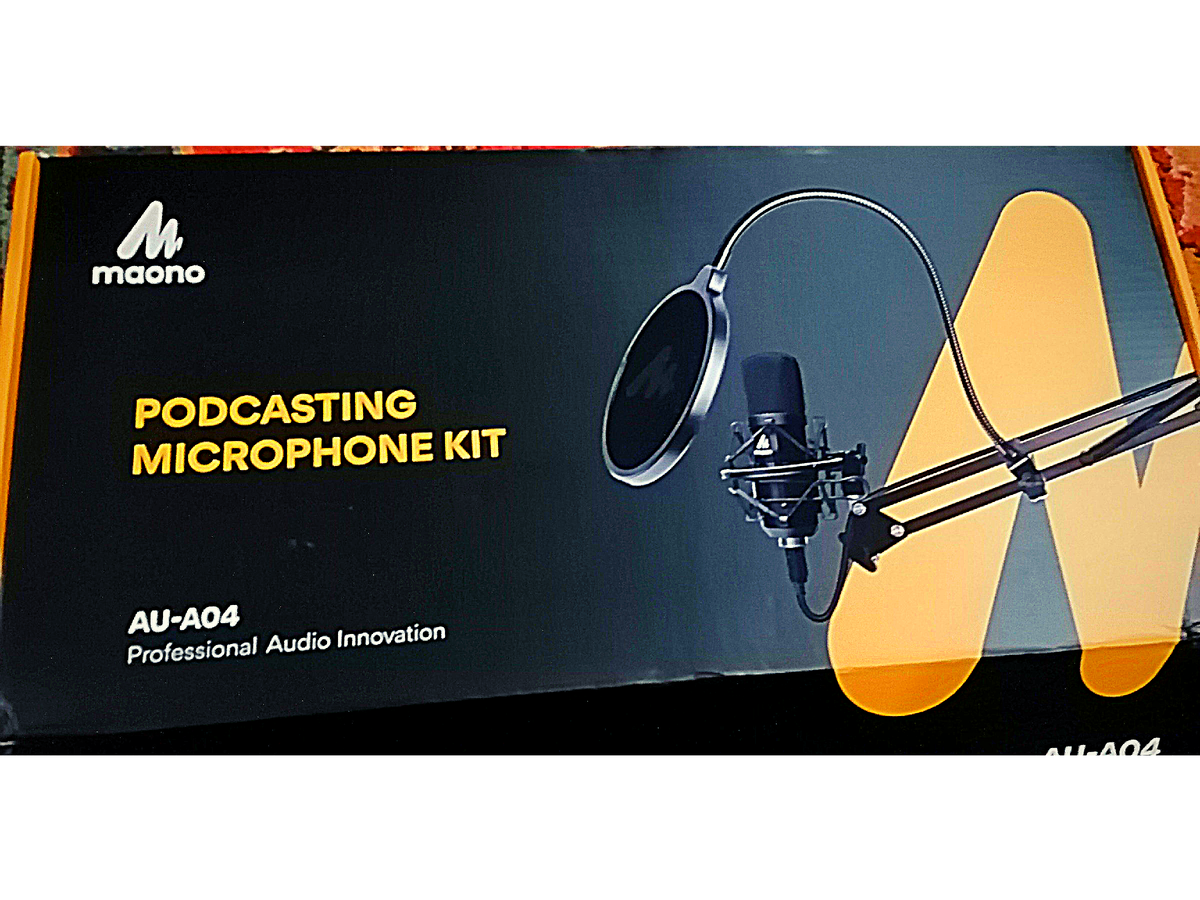 Вот посылка с этим чудом! Кстати,коробка очень офигенная  - приятная на ощупь,всё хорошо упаковано! 