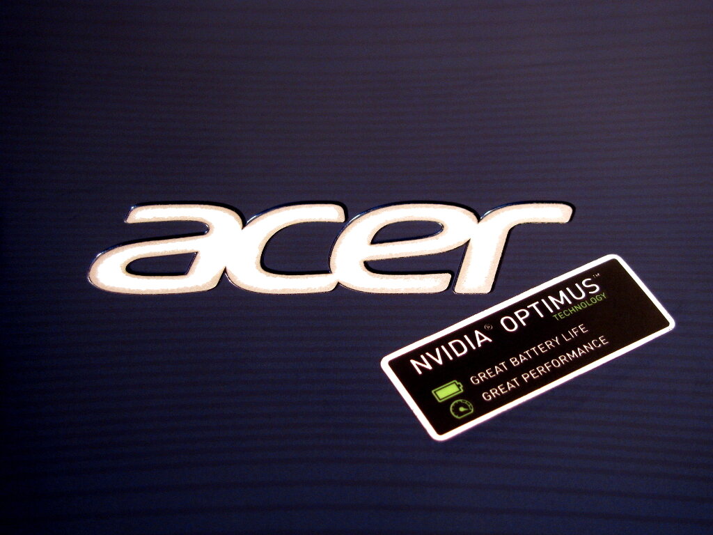 Старенький Acer Aspire 5755G. Логотип с верхней крышки.