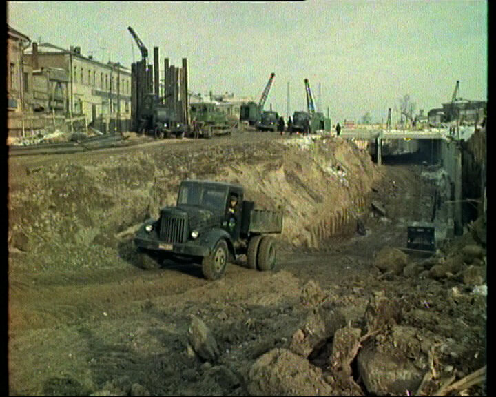 Строится туннель - сносится старая Таганка...