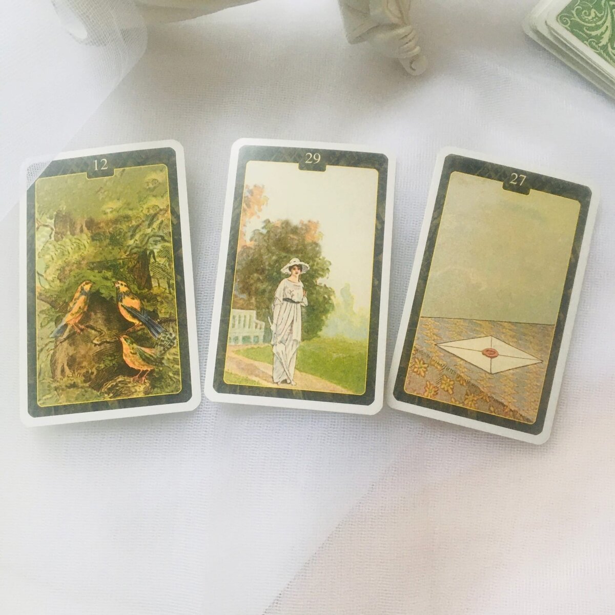 первый столбец