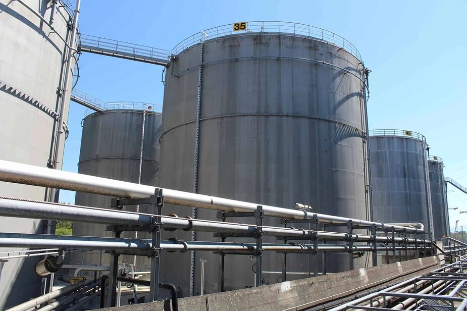 Топливный сектор может пострадать в случае конфликта в Восточной Европе / Фото: Petrostock.ch