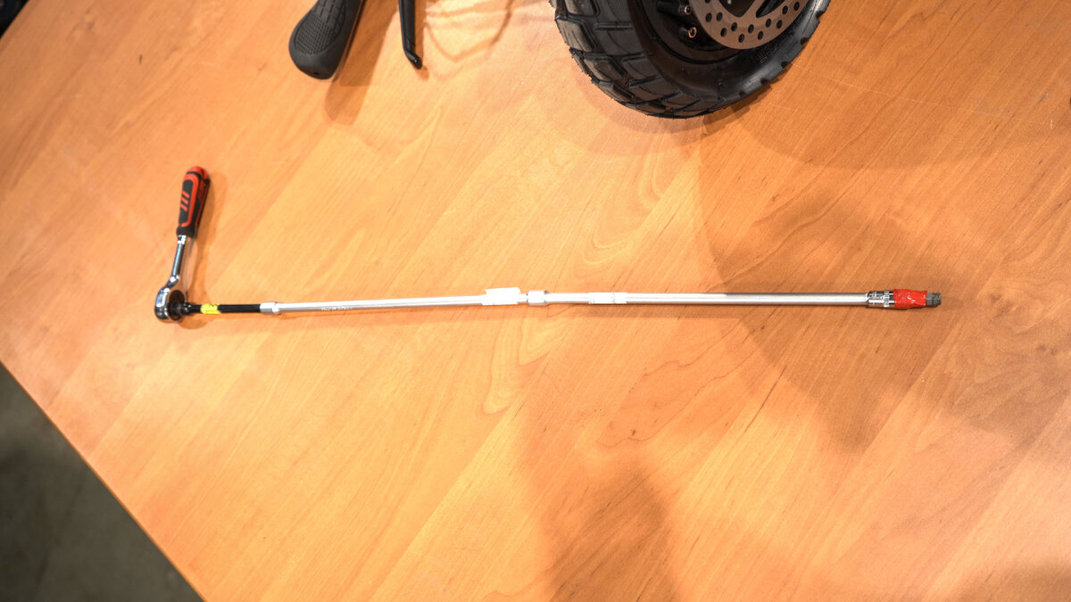 Как самостоятельно устранить люфт в руле электросамоката WHITE SIBERIA ...