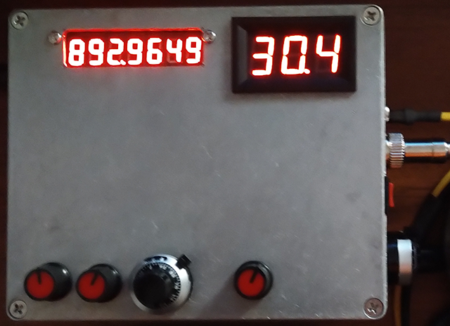 Электронный генератор сигналов торсионного генератора TorsGenLab-1.