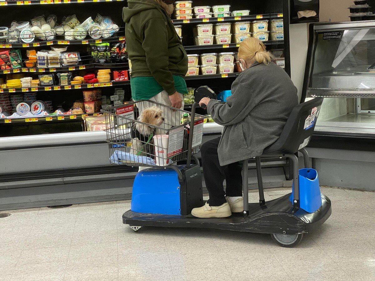 Каково инвалидам в американских супермаркетах