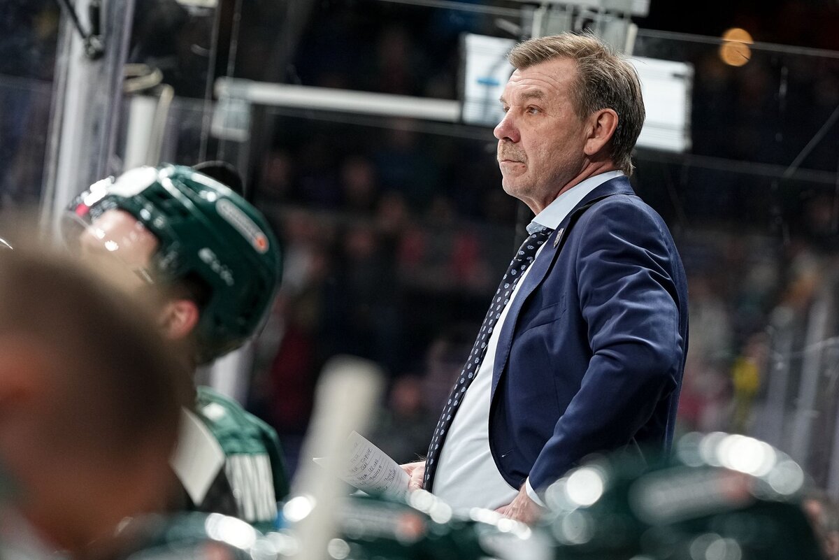 Олег Знарок